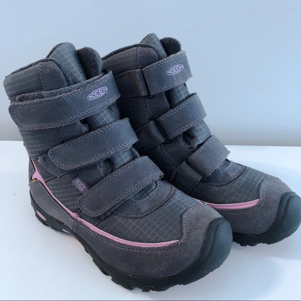 Keen Little Girl's Trezzo Winter boots size 2